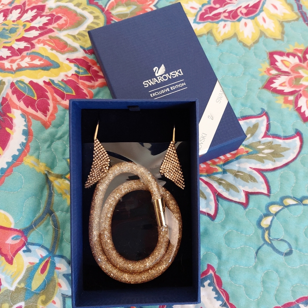 Swarovski Exclusive Edition Necklace and Earring Set